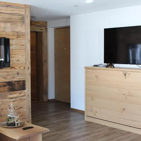 Matterhorn 2.5 Zimmerwohnung Apartment